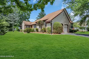 6 Rutherford Hayes Dr, Monroe Township, NJ 08831 - Photo 2