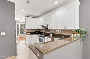 90 Banyan Blvd, Holmdel, NJ 07733 - Photo 10