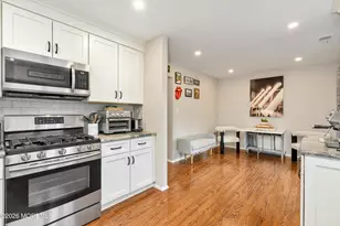 208 Haverford Ct, Matawan, NJ 07747 - Photo 18