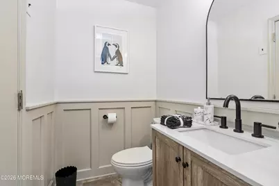 208 Haverford Court, Matawan, NJ 07747 - Photo 10