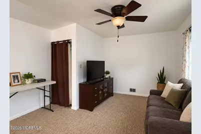 40 Compton Avenue, Hazlet Township, NJ 07734 - Photo 4