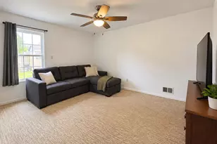 40 Compton Ave, Hazlet Township, NJ 07734 - Photo 10