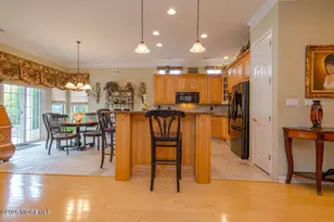 12 Crenshaw Ct, Monroe Township, NJ 08831 - Photo 10