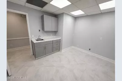 900 W Main Street, Freehold, NJ 07728 - Photo 8