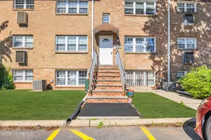 393 College Dr, Edison, NJ 08817 - Photo 20