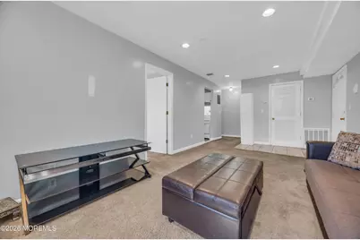 393 College Drive #393, Edison, NJ 08817 - Photo 2