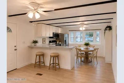 199 Mockingbird Way, Whiting, NJ 08759 - Photo 6
