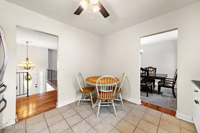 35 Chesapeake Road, Manalapan Township, NJ 07726 - Photo 14