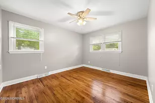 35 Chesapeake Rd, Manalapan Township, NJ 07726 - Photo 20