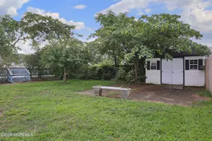 30 Linton Pl, Keansburg, NJ 07734 - Photo 22