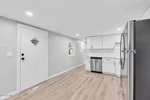 56 Marcia Memorial Cir, Jackson, NJ 08527 - Photo 14