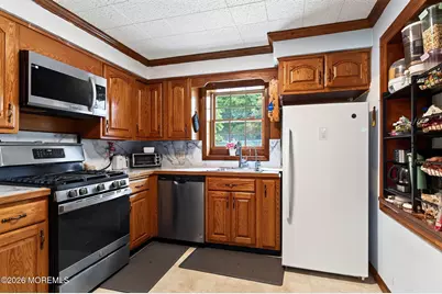 33 Tennent Road, Morganville, NJ 07751 - Photo 14