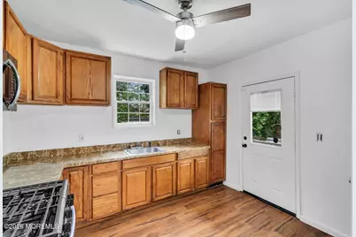 41 W 26th Street, Bayonne, NJ 07002 - Photo 10