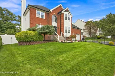 39 Violet Circle, Howell Township, NJ 07731 - Photo 4