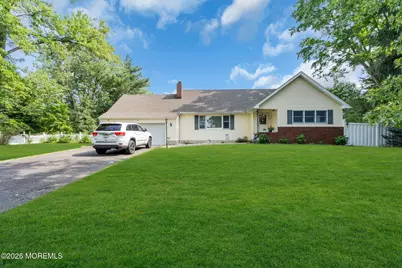 11 Mount Vernon Drive, Toms River Township, NJ 08755 - Photo 1