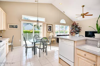 20 Derry Meeting Drive, Manalapan Township, NJ 07726 - Photo 18