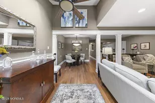 38 Berkshire Ct, Red Bank, NJ 07701 - Photo 10