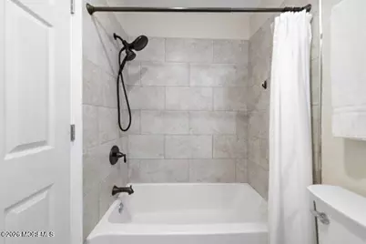 38 Berkshire Court, Red Bank, NJ 07701 - Photo 26