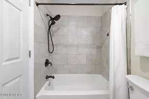 38 Berkshire Ct, Red Bank, NJ 07701 - Photo 26