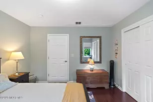 28 Hickory Ln, Little Silver, NJ 07739 - Photo 8