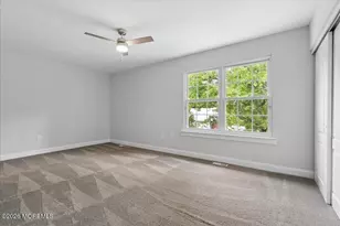 70 Oak Ln, Eatontown, NJ 07724 - Photo 20