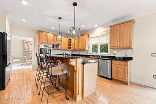 114 Candido Ct, Manalapan Township, NJ 07726 - Photo 12