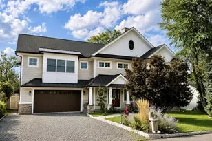 1711 Maple St, Wall Township, NJ 07719 - Photo 2