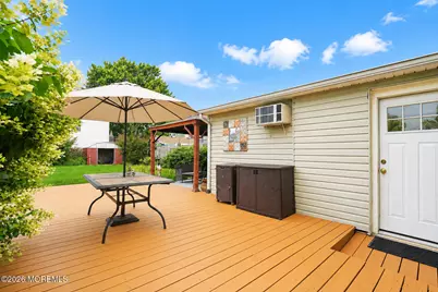 413 Union Avenue, Union Beach, NJ 07735 - Photo 24