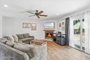 4 Greenbriar Dr, Tuckerton, NJ 08087 - Photo 6