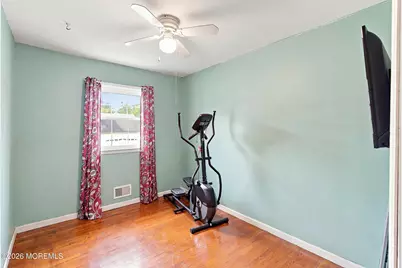 545 Neptune Avenue, Beachwood, NJ 08722 - Photo 18