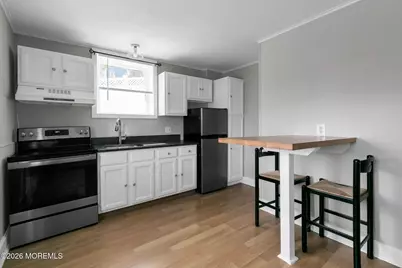 88 Portland Road #3, Highlands, NJ 07732 - Photo 2