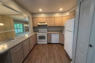 10 Lexington Ct, Red Bank, NJ 07701 - Photo 1