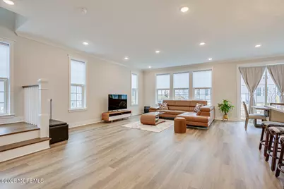 1511 Melrose Boulevard, Manalapan Township, NJ 07726 - Photo 4