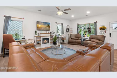413 S Green Street, Tuckerton, NJ 08087 - Photo 4