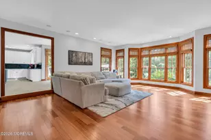8 Duke Ct, Tinton Falls, NJ 07724 - Photo 16