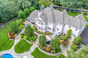 8 Duke Ct, Tinton Falls, NJ 07724 - Photo 74