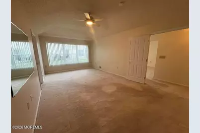 8 Llewellyn Court, Jackson, NJ 08527 - Photo 16