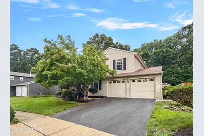 17 Feathertree Court, Howell Township, NJ 07731 - Photo 2