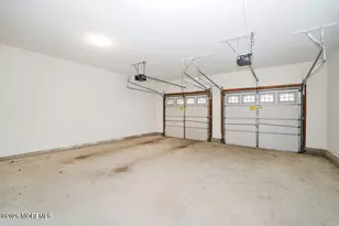 203 Canterbury Ln, Morganville, NJ 07751 - Photo 22