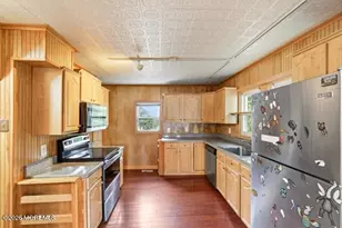 107 Elm St, Lakehurst, NJ 08733 - Photo 12