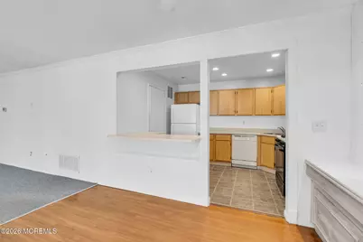 508 Harding Road #3, Freehold, NJ 07728 - Photo 4