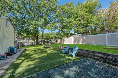 415 Navesink Avenue, Atlantic Highlands, NJ 07716 - Photo 32