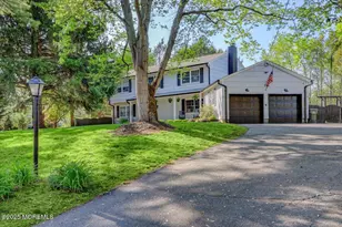 733 Colts Neck Rd, Freehold, NJ 07728 - Photo 2