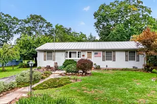 205 2nd Ave, Tuckerton, NJ 08087 - Photo 2