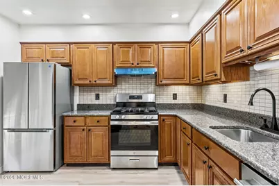 318 Balsam Court, Howell Township, NJ 07731 - Photo 8