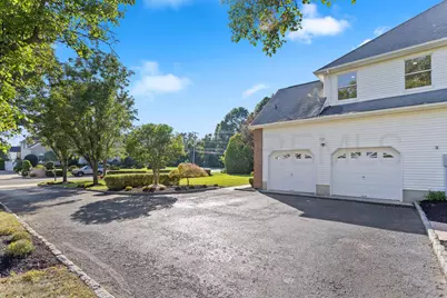 150 Lions Court, Freehold, NJ 07728 - Photo 48