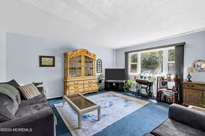 706 Christopher Court, Brick, NJ 08724 - Photo 4