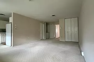 107B Edinburgh Ln, Lakewood, NJ 08701 - Photo 8