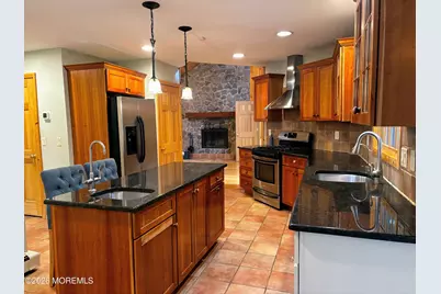 327 Deerfoot Lane, Brick, NJ 08724 - Photo 8