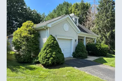 30 Silverwoods Drive, Lakewood, NJ 08701 - Photo 2